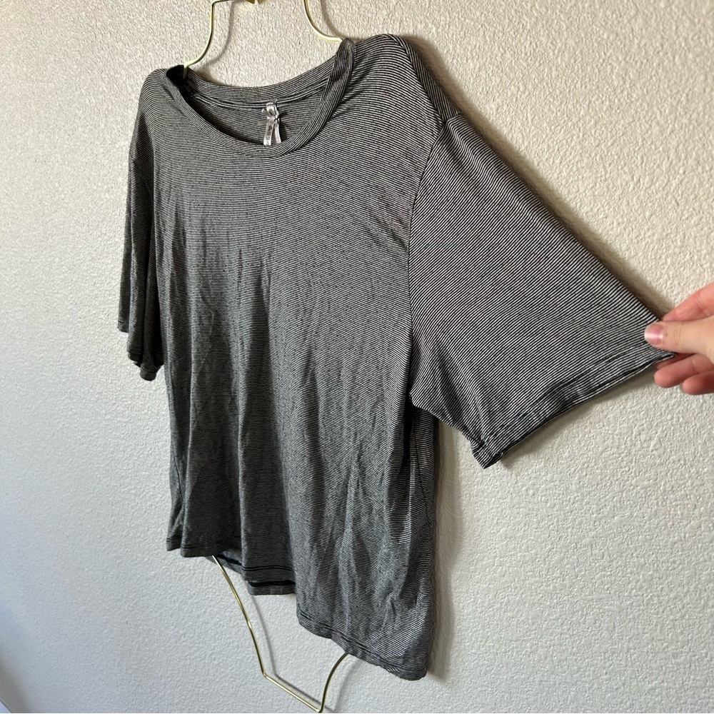 JO+CO Striped Crop Top